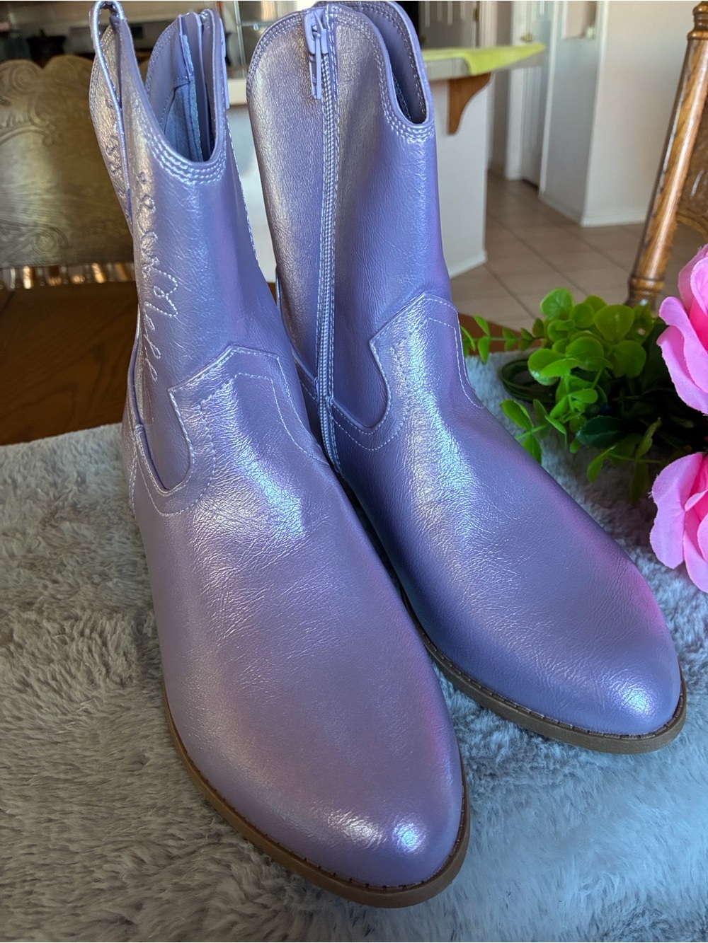 Women's Lavender Shimmer Western Ankle Boots - Picture 2 of 8
